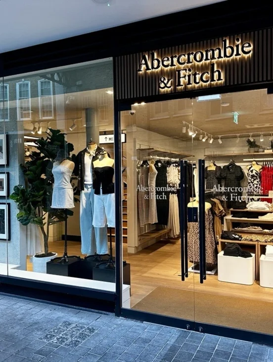 NOON. TRENDING PARTY - Picture 5 of 5